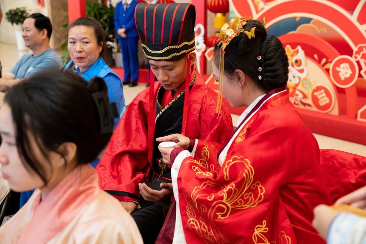 礼润童心，梦启阳光——山东省文化馆青少年中华礼仪研学志愿服务侧记